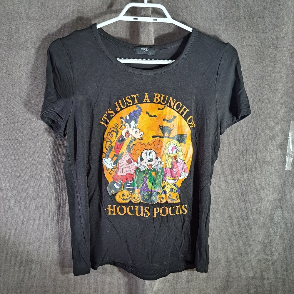 It's Just A Bunch of Hocus Pocus Disney Character Stretch Black Graphic Tee VG M
